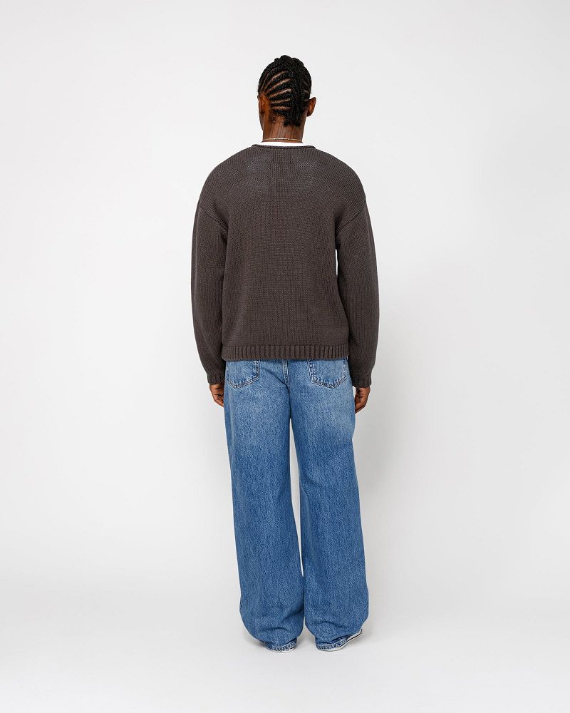 STUSSY EMBROIDERED V-NECK LOGO SWEATER Marron | STUSSY-56184